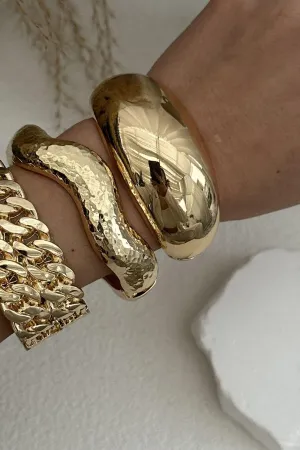 Kiki Wavy Cuff